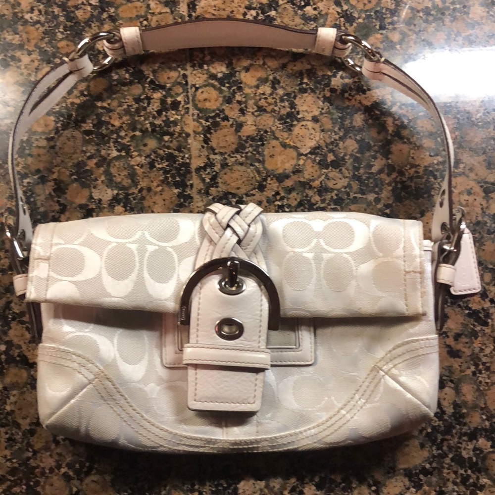 Coach bag cream with silver detailing